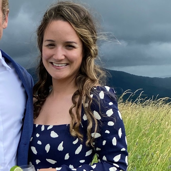 Meet your Posher, Sarah - Picture 1 of 1